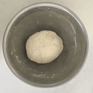 ピザ生地の一次発酵