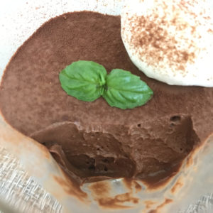 チョコムース　水　断面