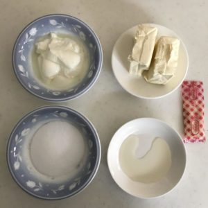 レアチーズケーキタルトのフィリングの材料