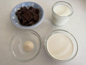 チョコレートプリン（ゼラチン）の材料