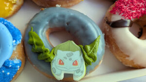 PokémonとKrispy Kreamコラボのフシキダネドーナツ